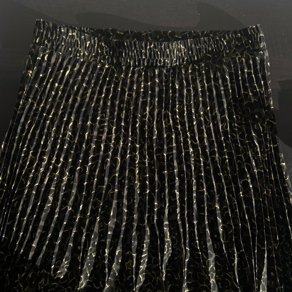 MAX STUDIO pleated cheetah print skirt - Picture 4 of 6